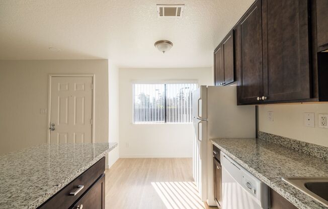 1 bed, 1 bath, 650 sqft, $1,899, Unit 114
