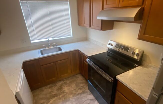354 25th Ave (Outer Richmond)
