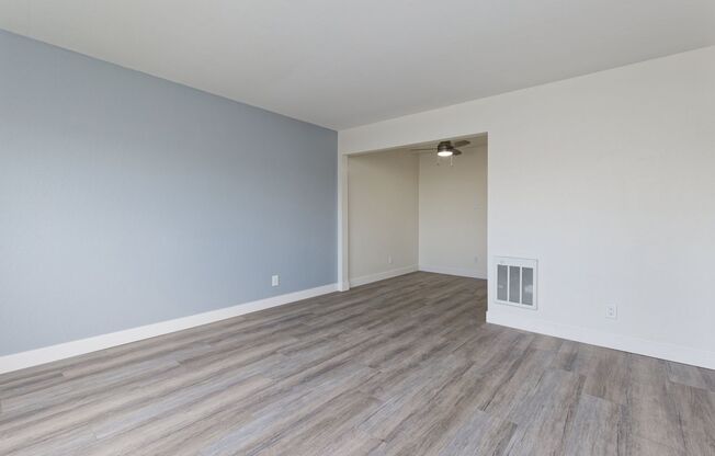 1 bed, 1 bath, 650 sqft, $1,845, Unit 215