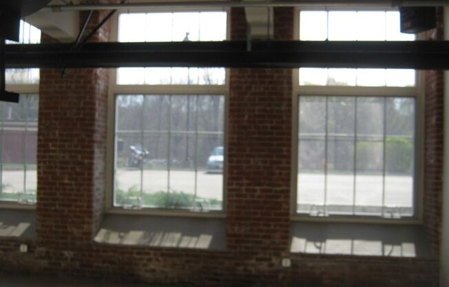 Studio, 1 bath, 1,287 sqft, $2,274, Unit 132