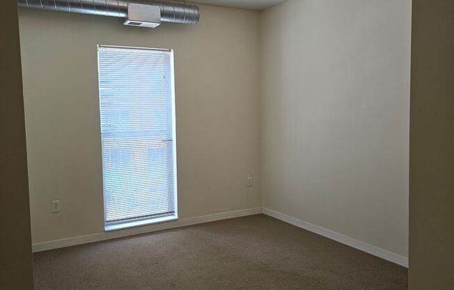 4 beds, 2 baths, 1,246 sqft, $3,100, Unit 301