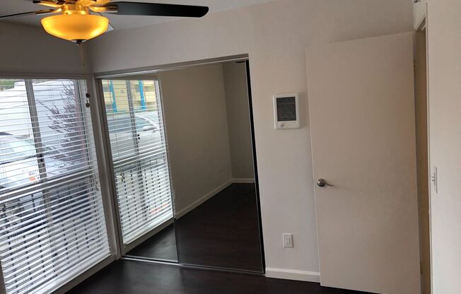 2 beds, 2 baths, 907 sqft, $3,795, Unit A07