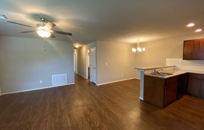 3 Bed 2 Bath 2 Car Garage Duplex with Mowing Included AND all Kitchen Appliances!