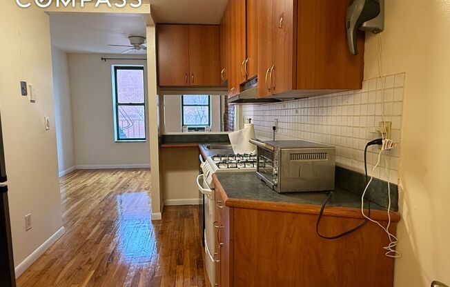 1672 ALT AVE 3