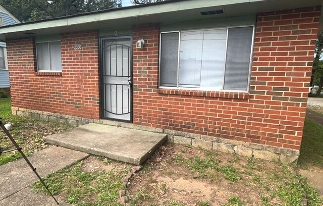 2300 4 AVE
