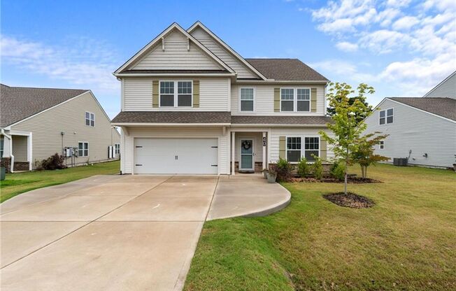 Beautiful 4 Bedroom home for rent, NOVEMBER AND DECEMBER FREE!