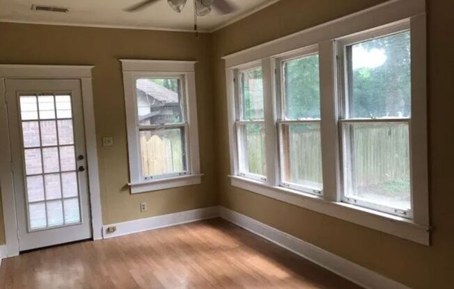 2BD/1BA Home located near the University of Memphis