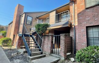 4803 Hamilton Wolfe Rd