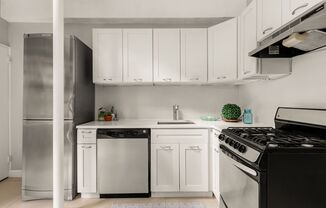 342 E 53 ST