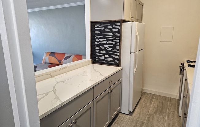 1 bed, 1 bath, 802 sqft, $3,150, Unit 10J