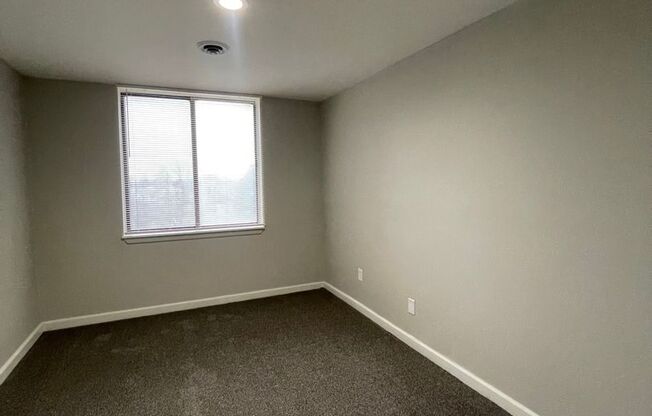 Kirkwood Apartments