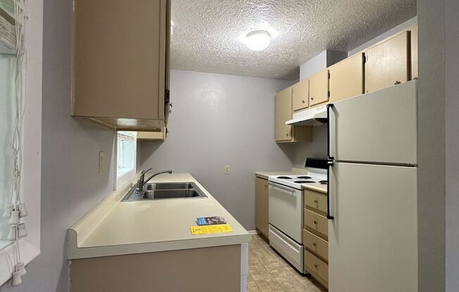 1 bed, 1 bath, $1,295, Unit 3027-200