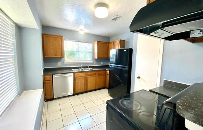 11013 CRENCHRUS CT