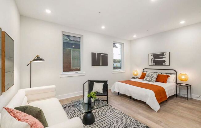 Studio, 1 bath, 420 sqft, $1,155, Unit 213