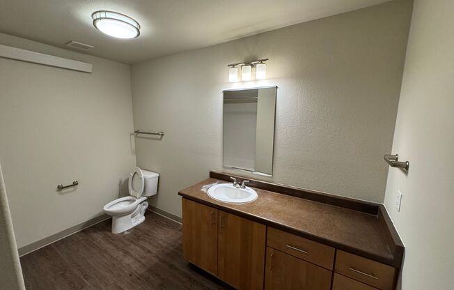 1st Street Apartments (1SA)