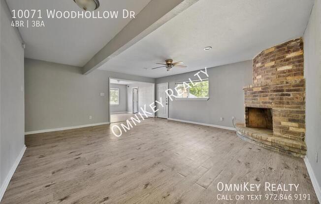 10071 WOODHOLLOW DR