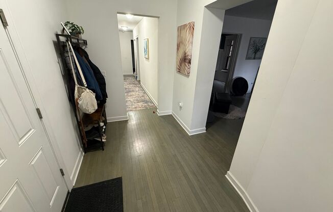 2813 E. Belleview Pl.
