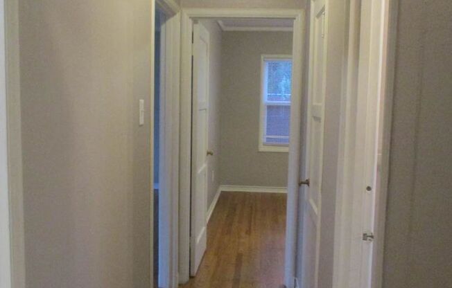 2 beds, 1 bath, $1,975