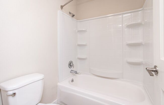 Studio, 1 bath, 451 sqft, $1,450, Unit 91