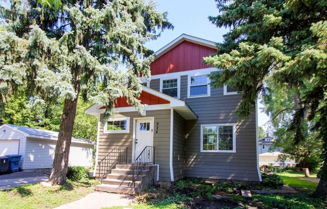 Fully Renovated 5-Bedroom House Close to U of M Campus