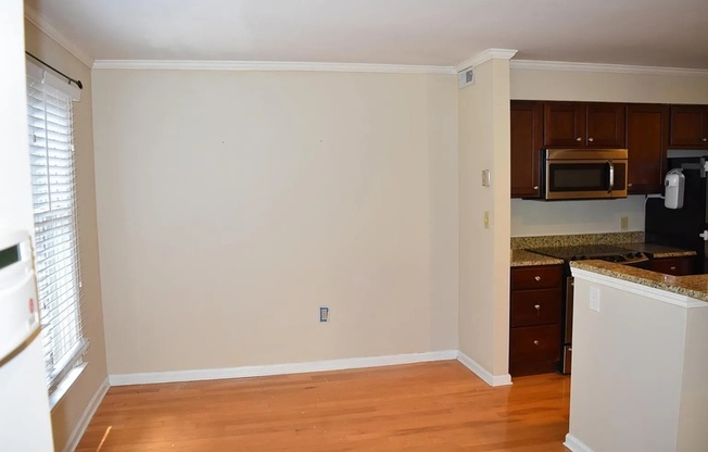 413 West 8th Street Unit P