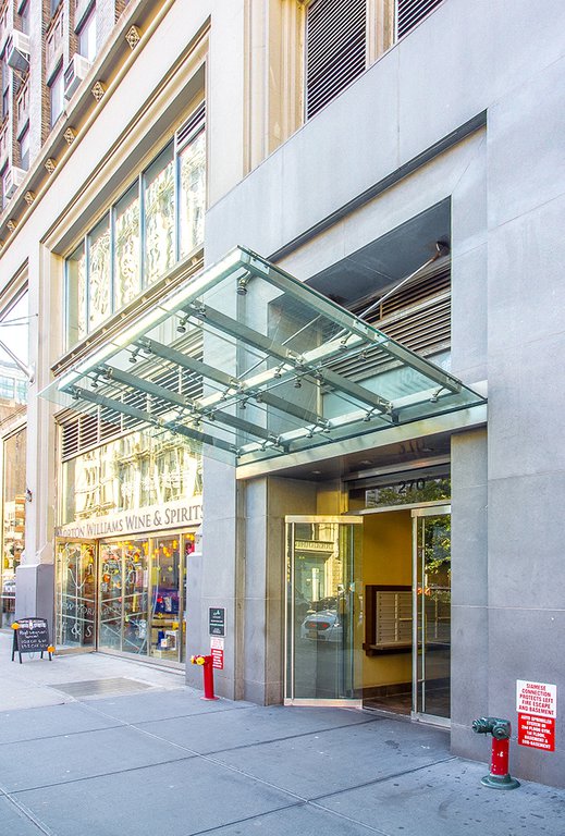 270 PARK AVE S