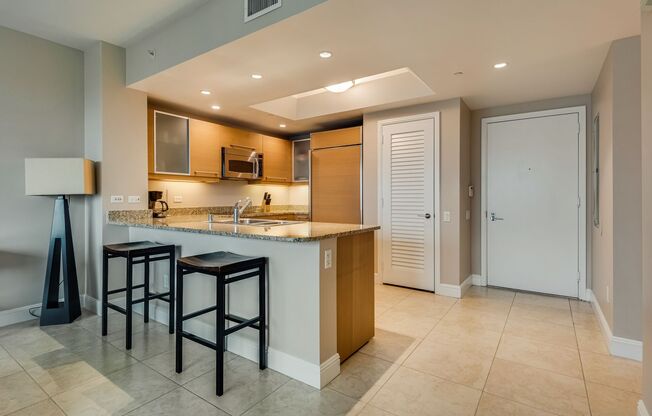 1 bed, 1.5 baths, $2,200