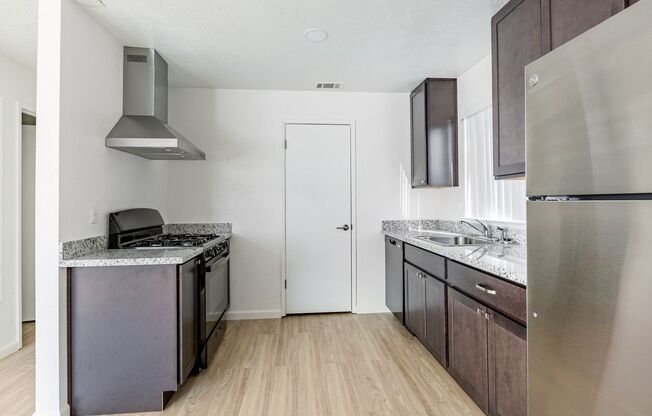 2 beds, 1 bath, 890 sqft, $2,129, Unit 202