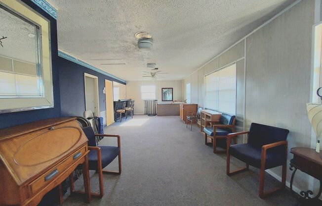 2 beds, 1 bath, $1,395, Unit UNIT N7