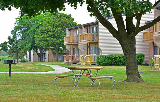 Grill and Picnic Table at Grand Bend Club, Grand Blanc