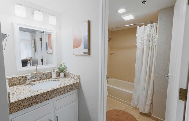 Studio, 1 bath, 364 sqft, $745, Unit 7331 (3530)