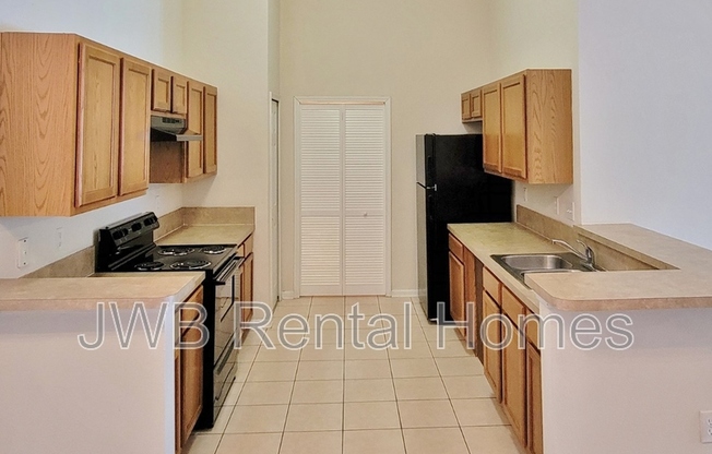 5100 PLAYPEN DR