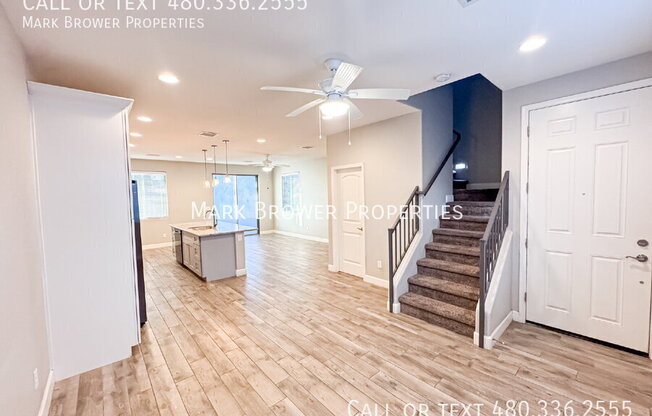 1116 W AUBURN ST