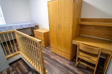 1 bed, 1 bath, 384 sqft, $925