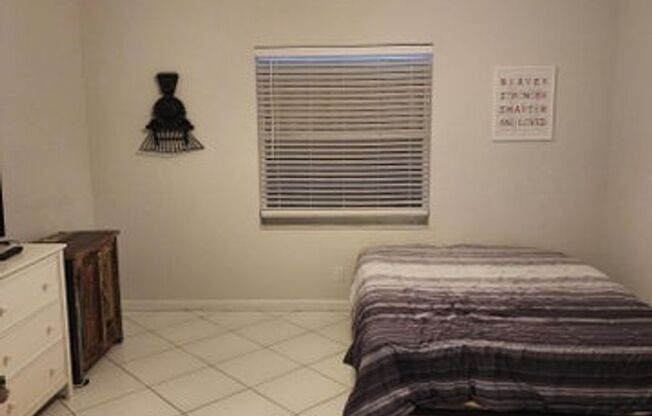 3 beds, 2 baths, $3,500