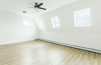 1 bed, 1 bath, 1,000 sqft, $1,700, Unit 3 A