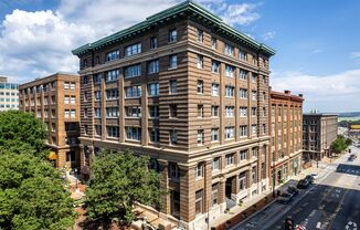 Fountains Lofts