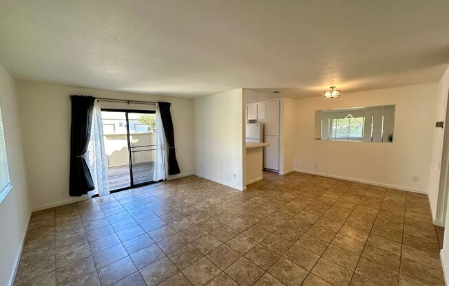 2 beds, 1 bath, $2,750