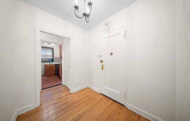 78 10 34 AVE