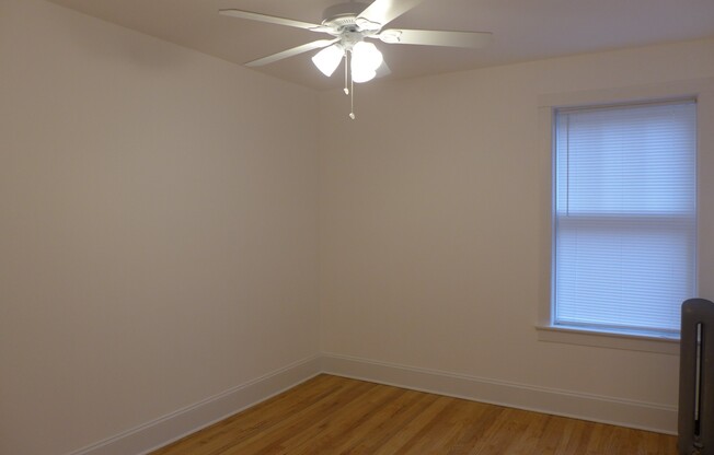 1 bed, 1 bath, 600 sqft, $1,750, Unit 34193E