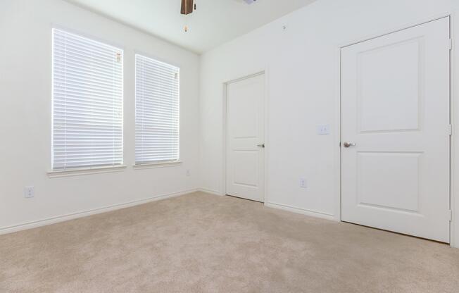 3 beds, 2 baths, 1,201 sqft, $1,461