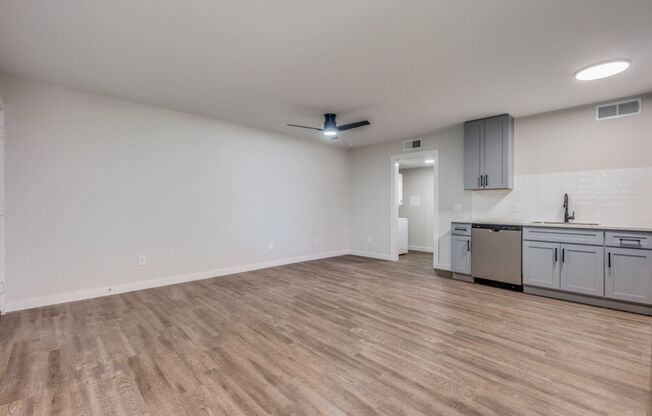 1 bed, 1 bath, 750 sqft, $1,325, Unit 106-09