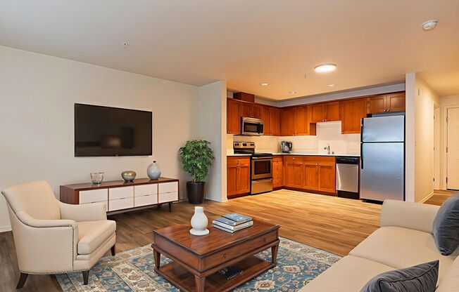 Studio, 1 bath, 585 sqft, $1,395, Unit 2-D