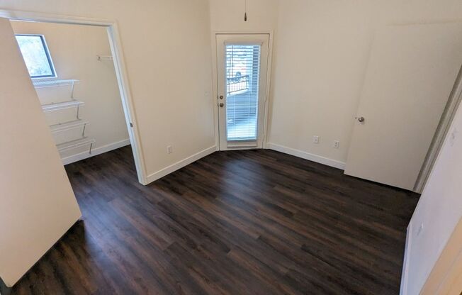 2 beds, 2 baths, $1,375, Unit # 1044