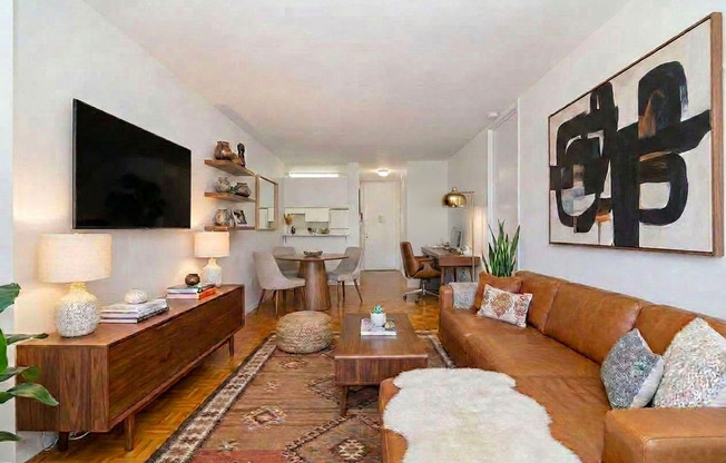 1 bed, 1 bath, 700 sqft, $4,500, Unit 15A