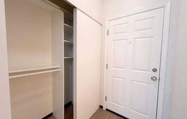 Studio, 1 bath, 265 sqft, $975, Unit 1428-108