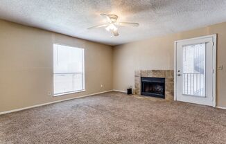 2 beds, 1 bath, $1,500, Unit # 218