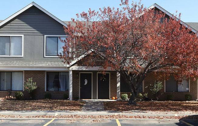 off-street parking at cross creek apartments and townhomes