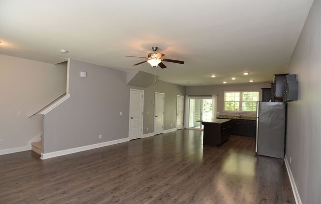 Beautiful 3 Bed/2.5 Bath Townhome in Richmond Hill