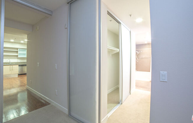 1 bed, 1 bath, 830 sqft, $2,650, Unit 401